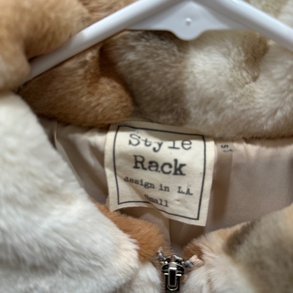 Style Rack Tan Checkered Jacket (Size small) - Picture 4 of 4